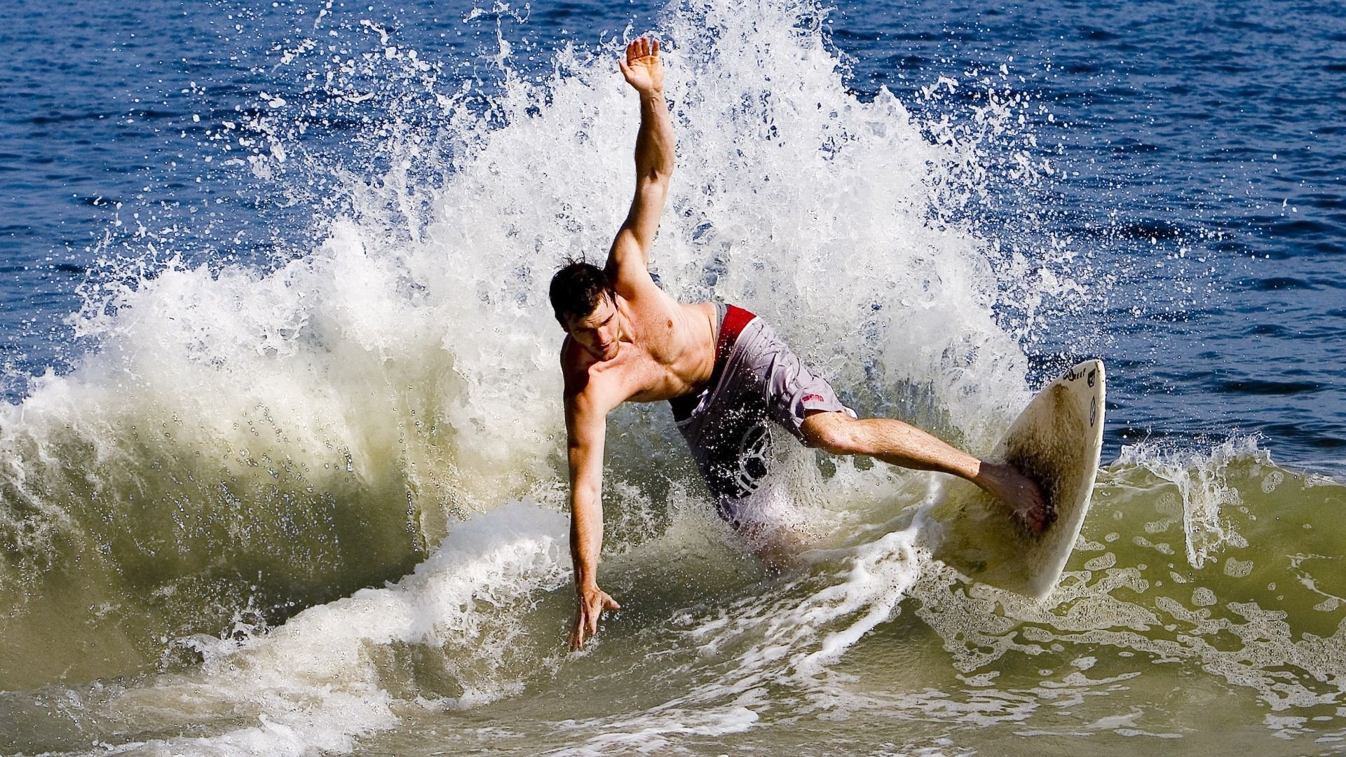 凯恩·瑞安：全黑队多才多艺的防守球员，助力球队更强大，凯恩we